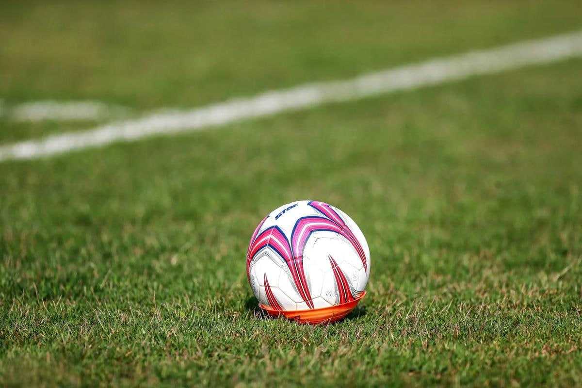 内容创作者使用捷报比分手机网